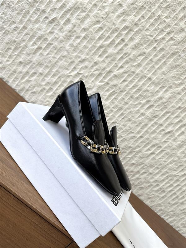 20251127171421361 360